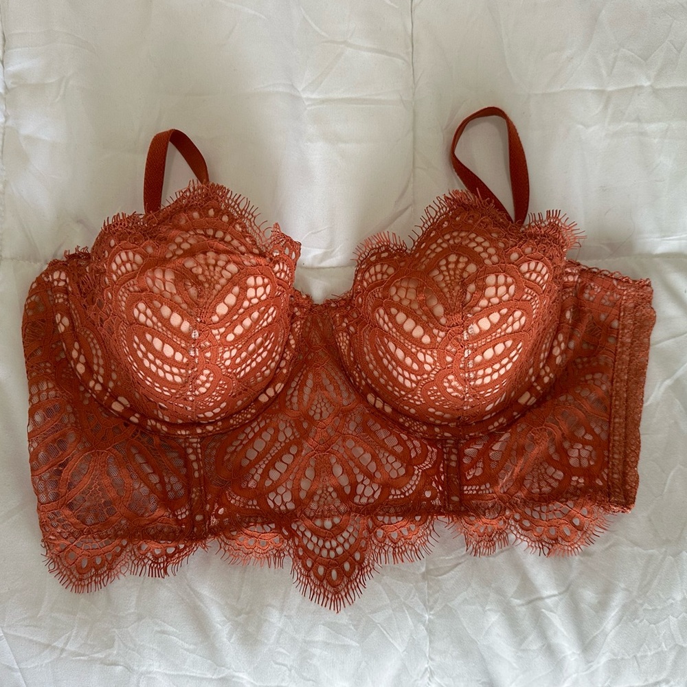 Victorias Secret Lingerie Top in Small 
Like New